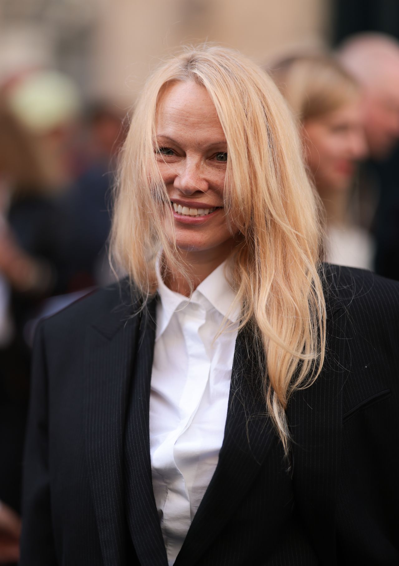 Pamela Anderson reveals why she stopped wearing makeup.