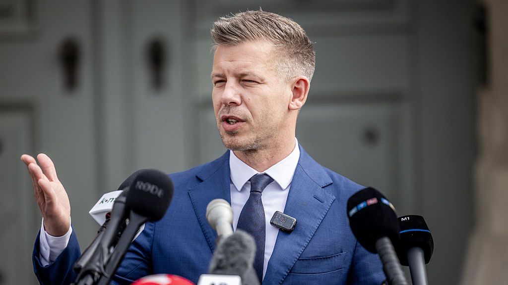  Lider partii TISZA Peter Magyar