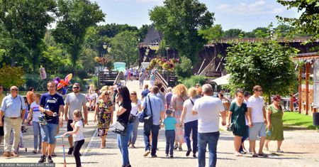 Polacy zostawili tam fortunę. Mamy dane z bonu turystycznego