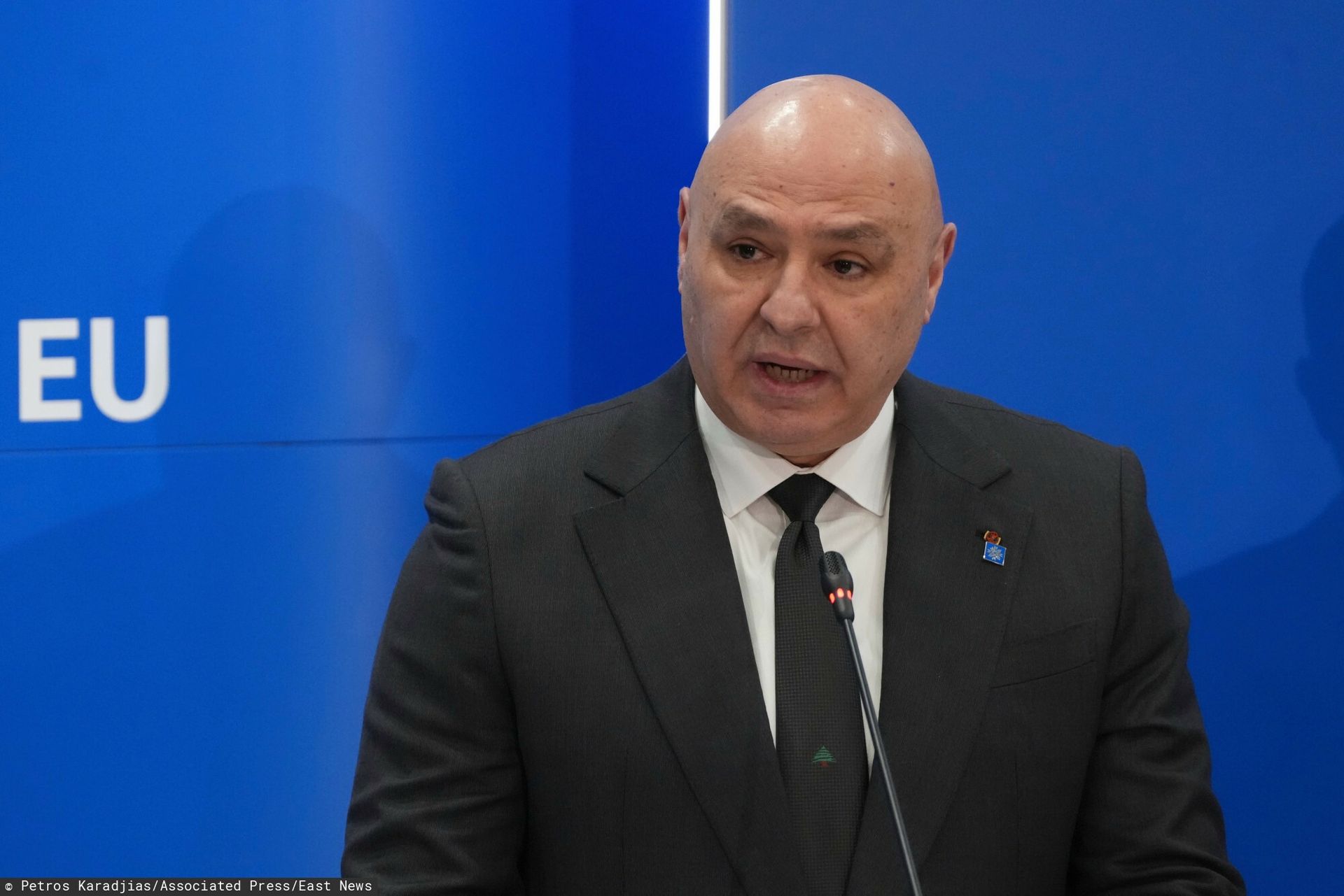 Prezydent Libanu ostrzega: To nie rozmowy zdradzą, ale wojna dla innych