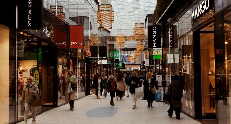 Polscy konsumenci tną wydatki do minimum