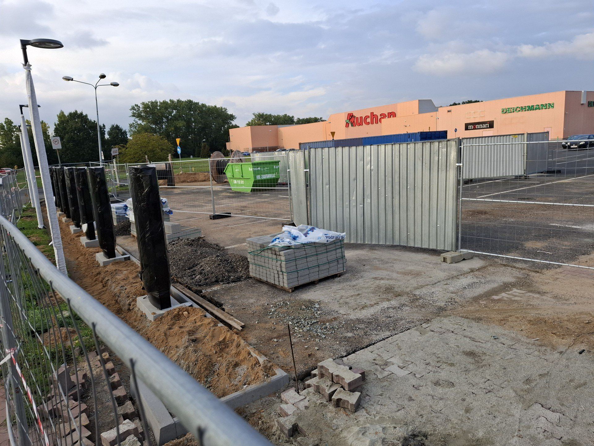 Stacja Supercharger w Legnicy