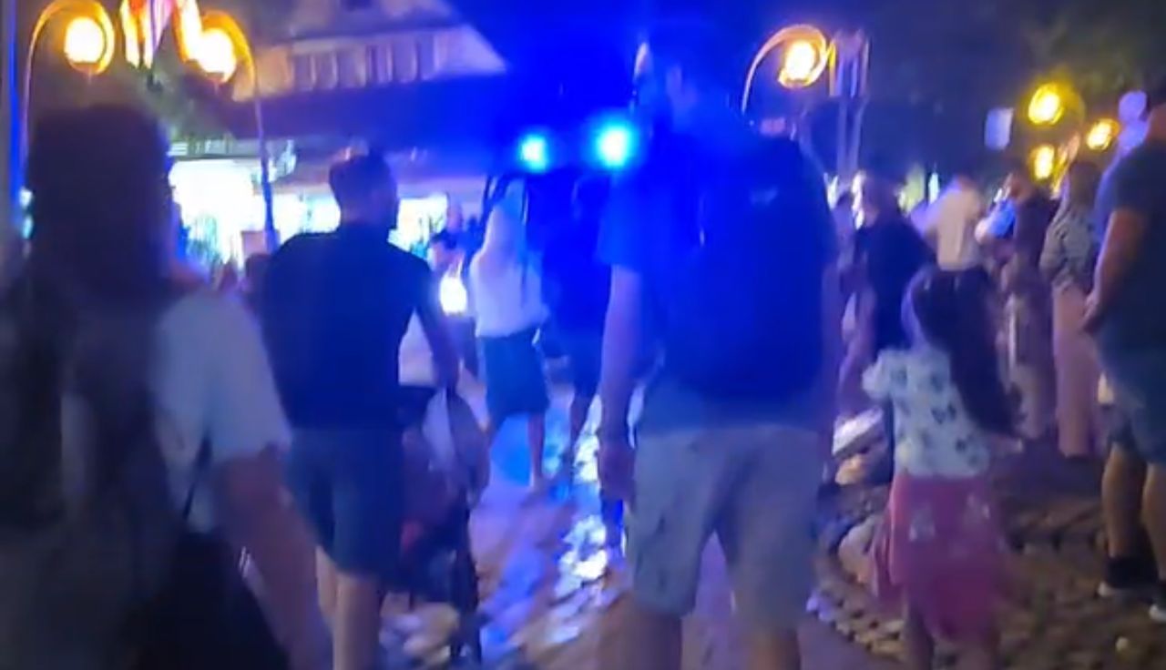 Była 20:53. Zaczął transmitować z Krupówek