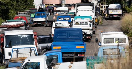 Kolejki po węgiel przed kopalniami. "Tych ludzi można tylko przeprosić"