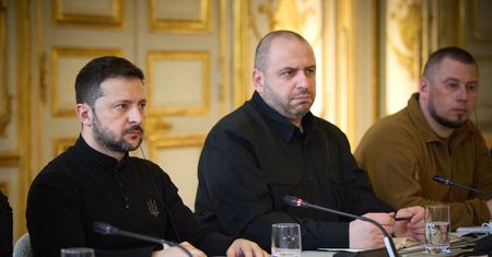 Ukraina sprzeciwia się zapisom umowy. Ujawniono, jak zareagowały USA