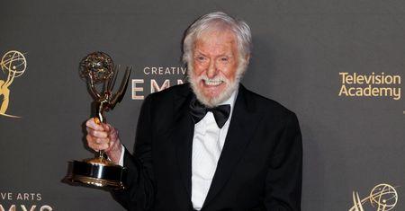 Dick Van Dyke skończył 100 lat. Mówi, co pomogło mu wydłużyć życie