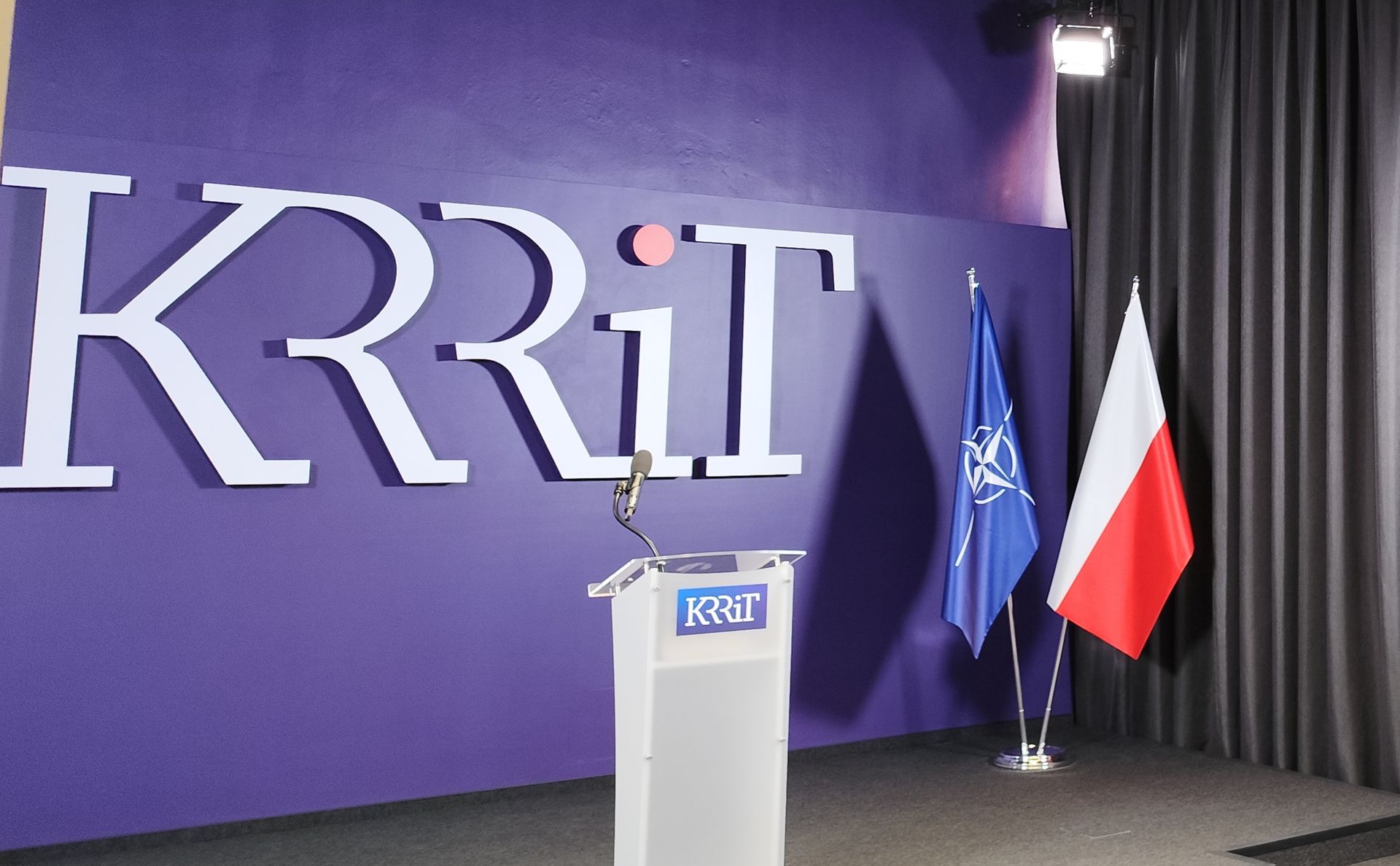 Jutro mija ważny termin dla influencerów i platform VOD. KRRiT może nałożyć karę