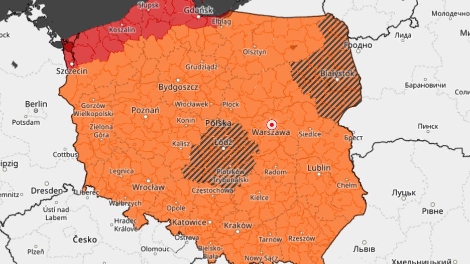 Wichura nad Polską. IMGW wydał ostrzeżenia trzeciego stopnia 
