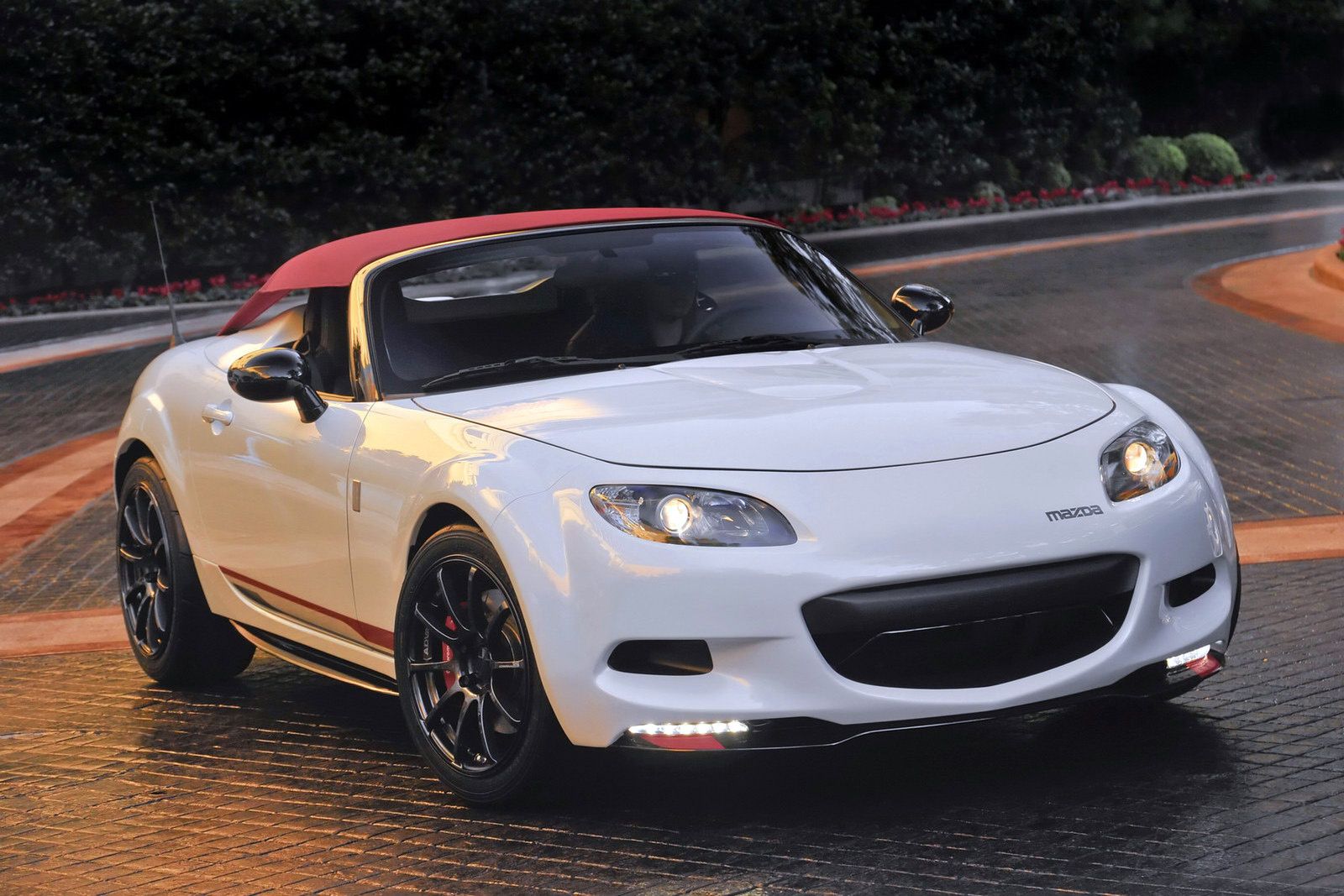Mazda-MX-5-Spyder