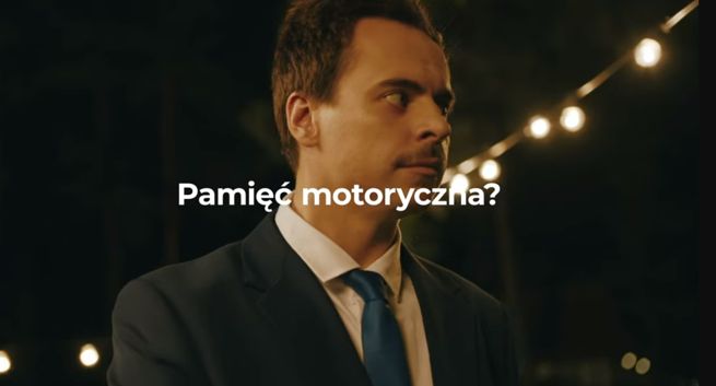 Trauma pierwszego auta w kampanii Otomoto do młodych kierowców