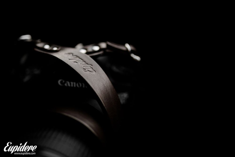 Eupidere Buckle - nowe skórzane paski z zamkniętym mocowaniem do aparatów Canon i nie tylko 2