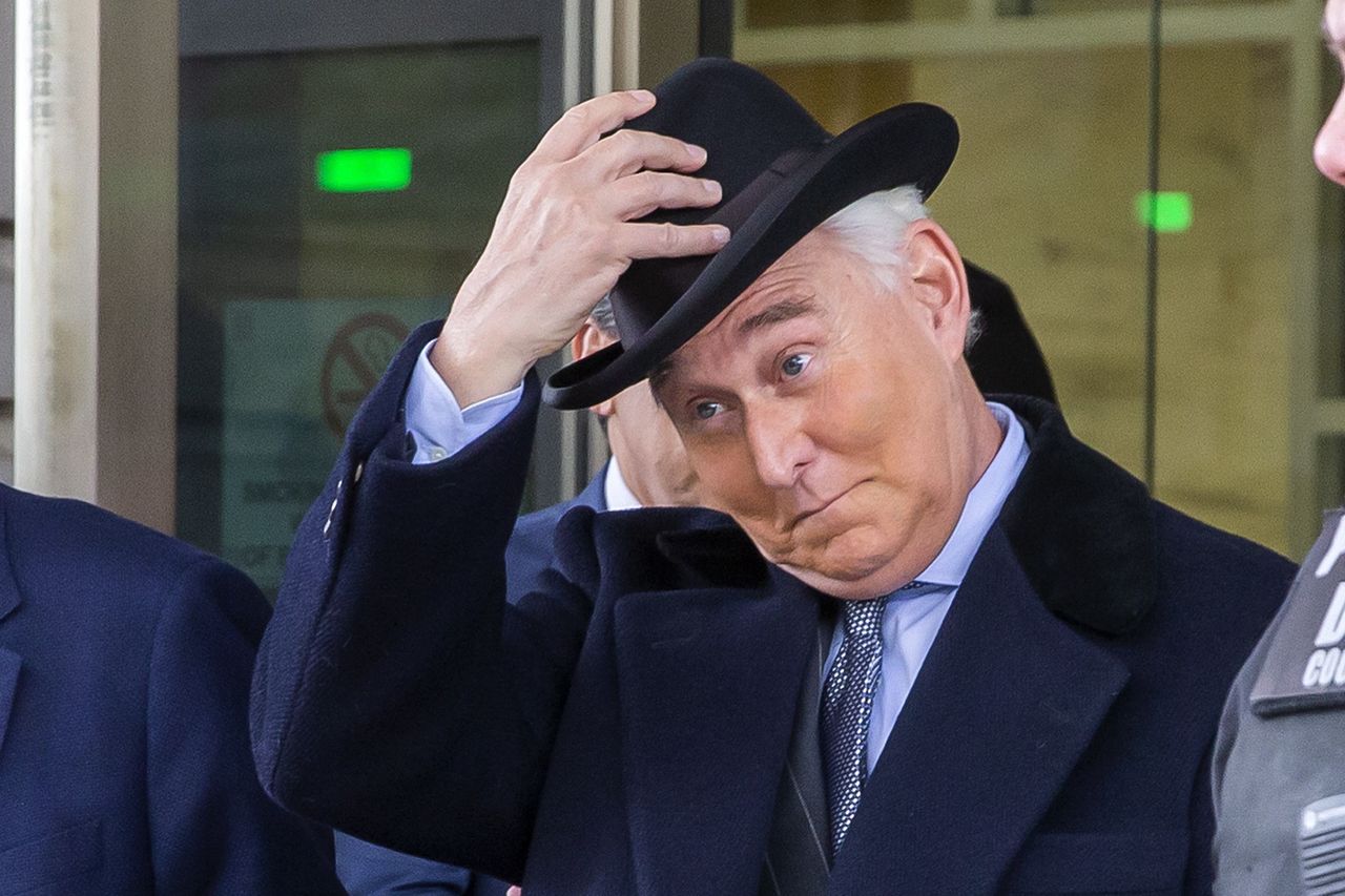 Roger Stone nie pójdzie do więzienia. Donald Trump złagodził karę dla swojego byłego doradcy