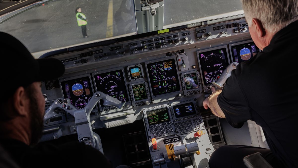 Dziś w kokpicie samolotu musi być dwóch pilotów