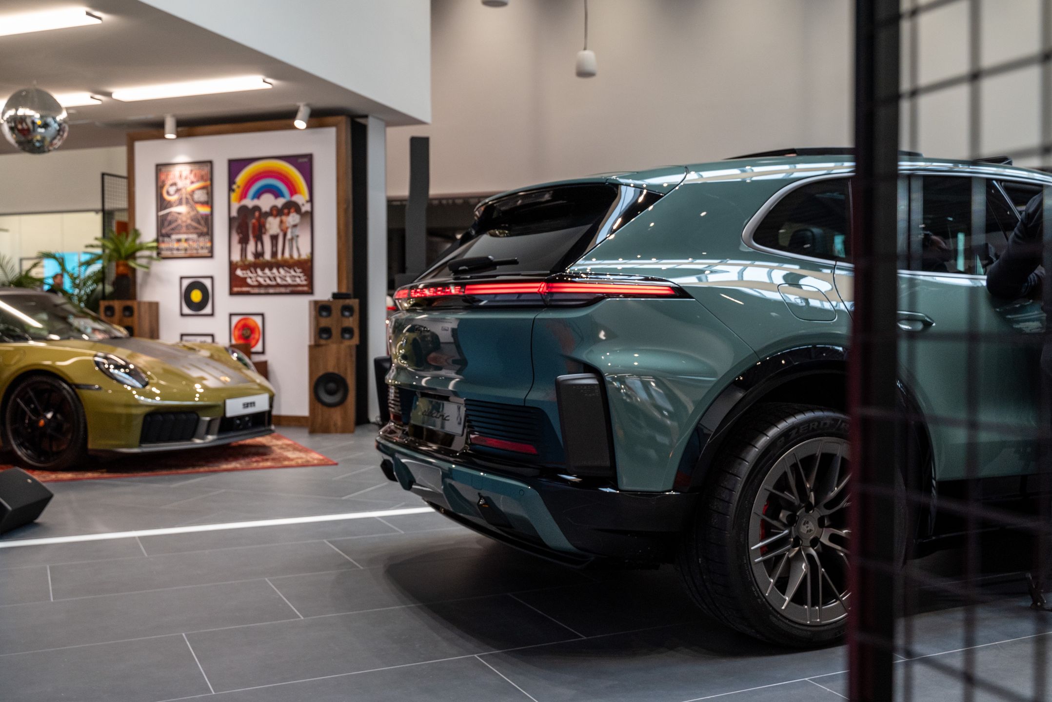 Porsche Cayenne Electric