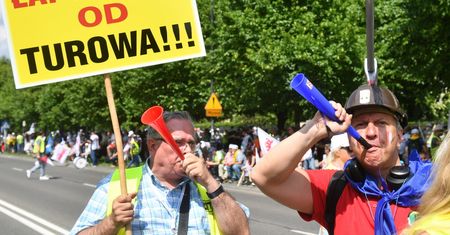 Solidarność kontra TSUE. Związkowcy cieszą się ze wsparcia narodowców