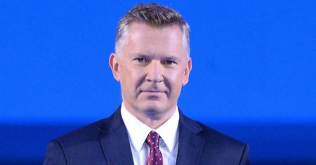 Rozwiódł się z żoną. Nie ukrywa, z kim dziś się spotyka