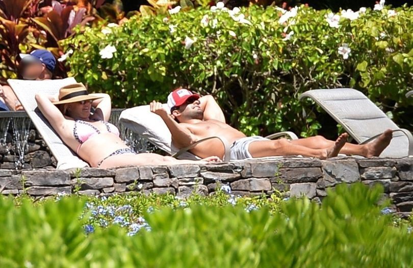 Britney Spears relaksuje się na Hawajach w towarzystwie ukochanego