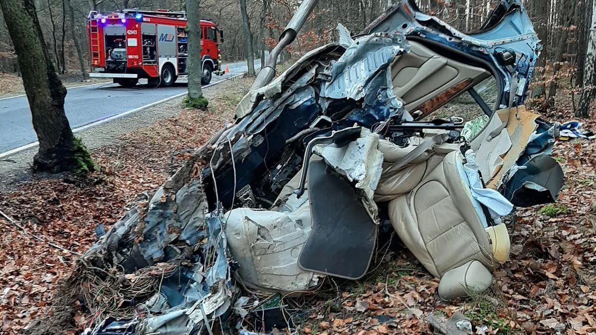 Z auta niewiele zostało