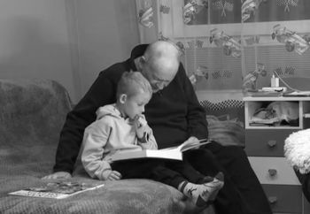 Nie żyje pan Mikołaj. Szukał 9-letniemu synowi domu