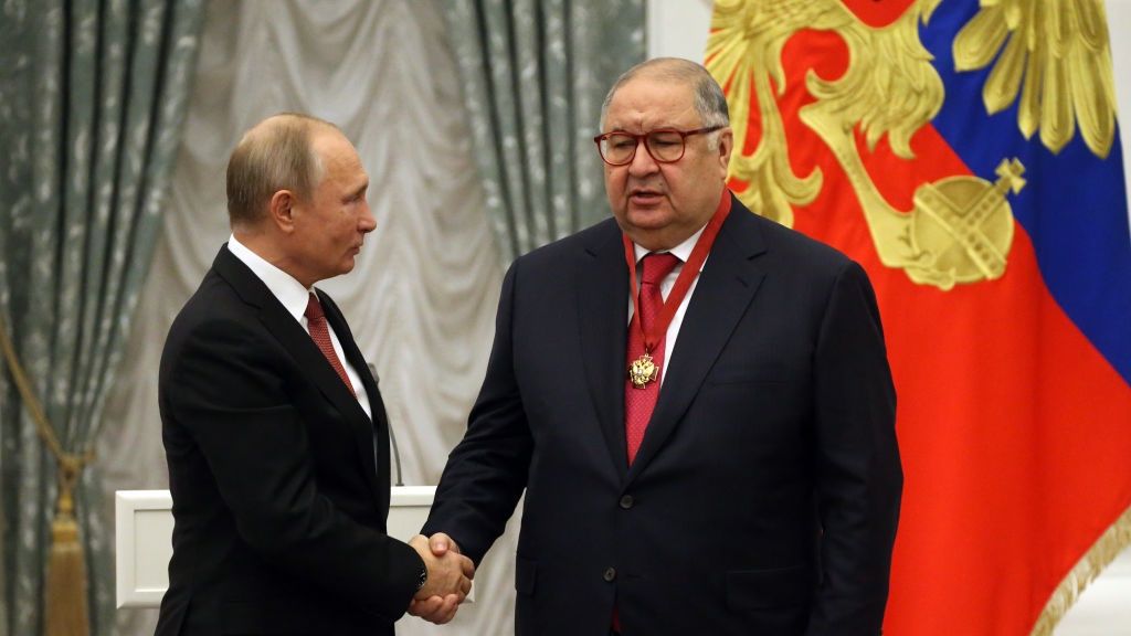 Russian President Vladimir Putin attends the State Awards Ceremony at the Kremlin
MOSCOW, RUSSIA - NOVEMBER,27 (RUSSIA OUT) Russian President Vladimir Putin (L) greets billionaire and businessman Alisher Usmanov (R) during the State Awards Ceremony at the Kremln in Moscow, November,27,2018. Putin is planning to meet U.S.Preisident Donald Trump at the G20 Summit in Argentina the end of this week. (Photo by Mikhail Svetlov/Getty Image
Mikhail Svetlov