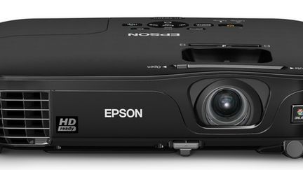 Epson EH-TW480 – projektor do gier i kina 1