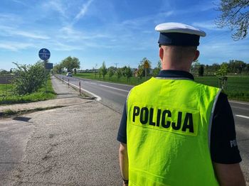 Policja prosi o odblokowanie telefonu. Co stanowią przepisy?