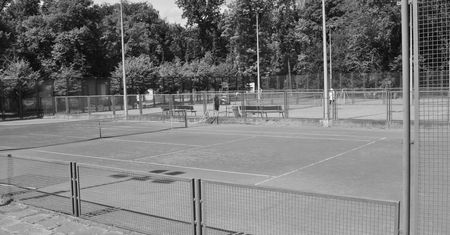 Wrocław. Miasto zostanie operatorem kortów przy ul. Pułtuskiej. Pozostaną zieloną strefą