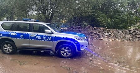 Pierwsza ofiara powodzi. Służby nie mogą dotrzeć do zmarłego mężczyzny