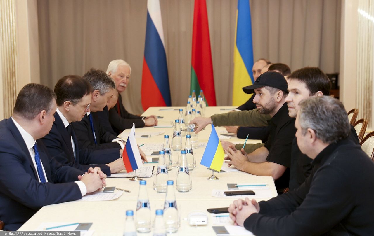 Ukraine's peace talks with Russia in Minsk