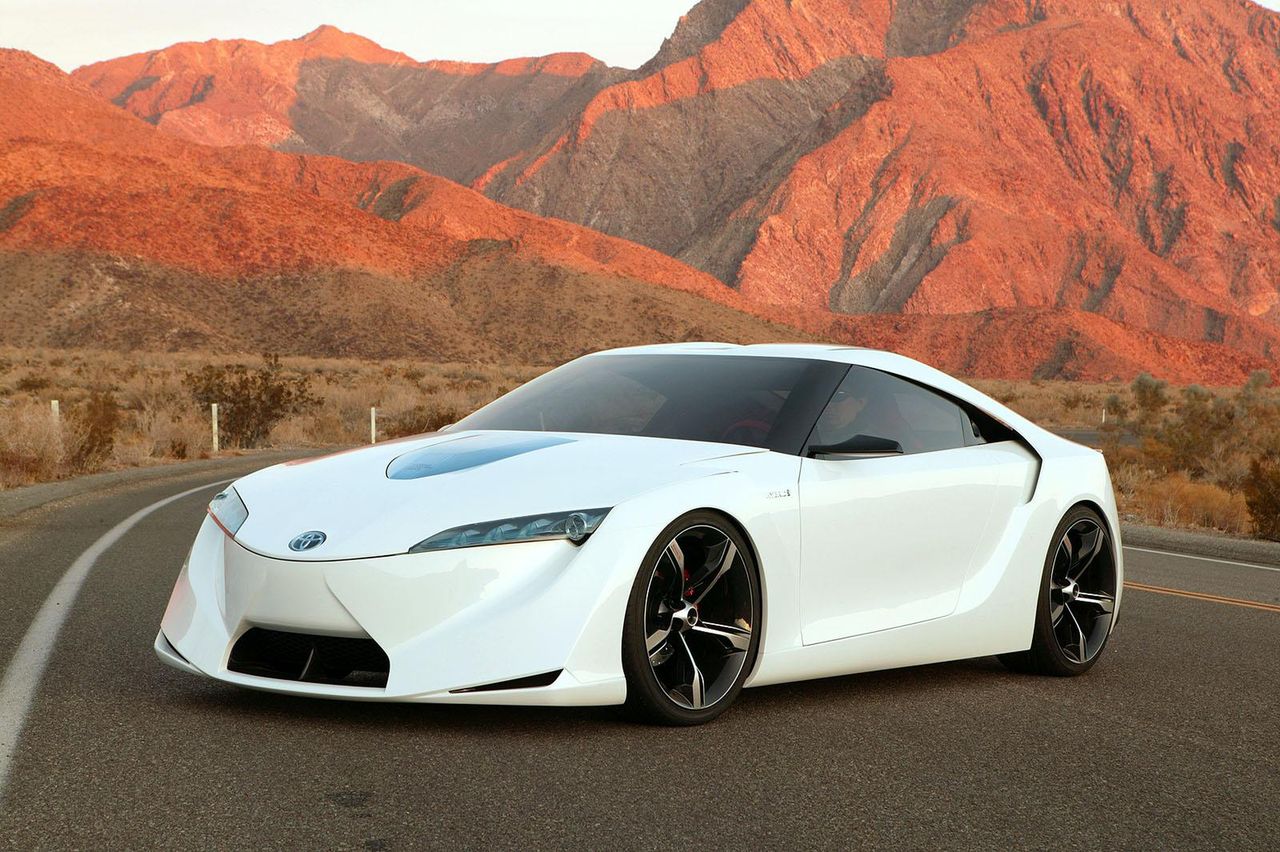 2007 Toyota FT-HS concept