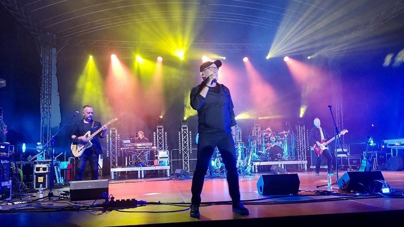 Koncert zespołu De Mono