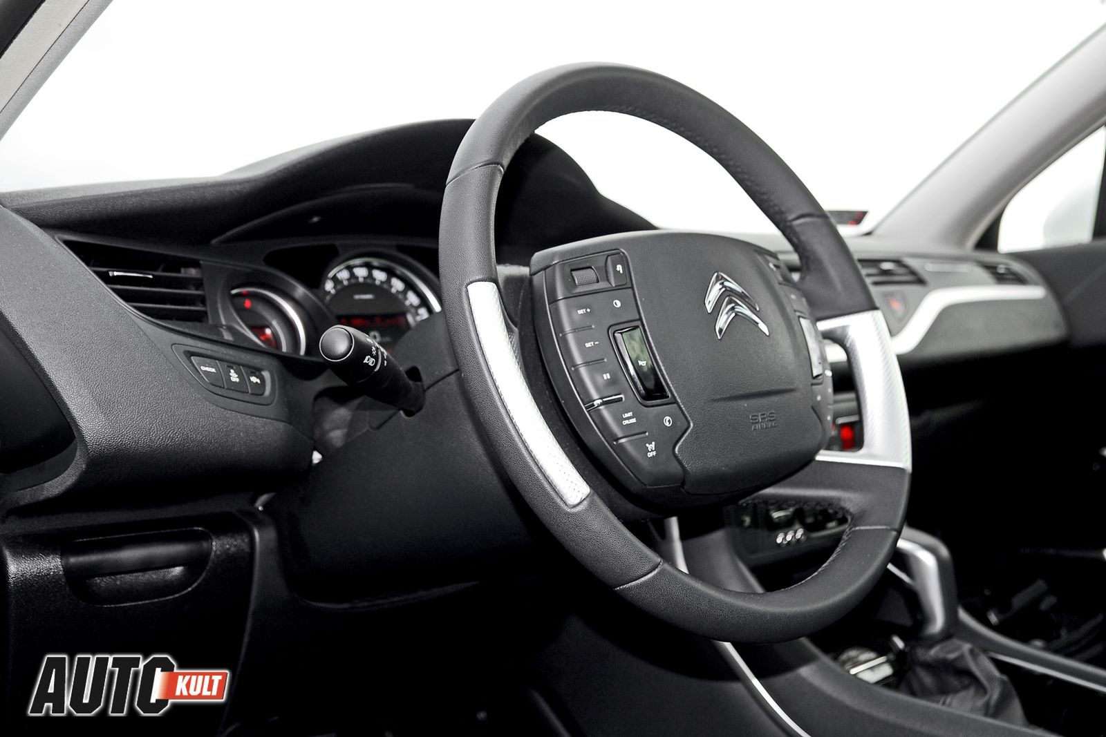 Citroën C5 Tourer 2,2 HDI A/T Exclusive - test [galeria] 21