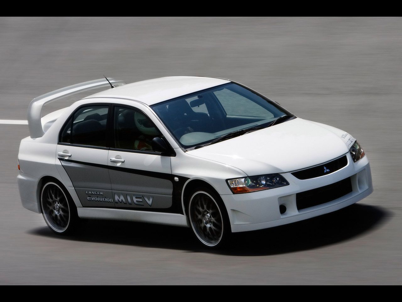 Mitsubishi Lancer Evolution MiEV