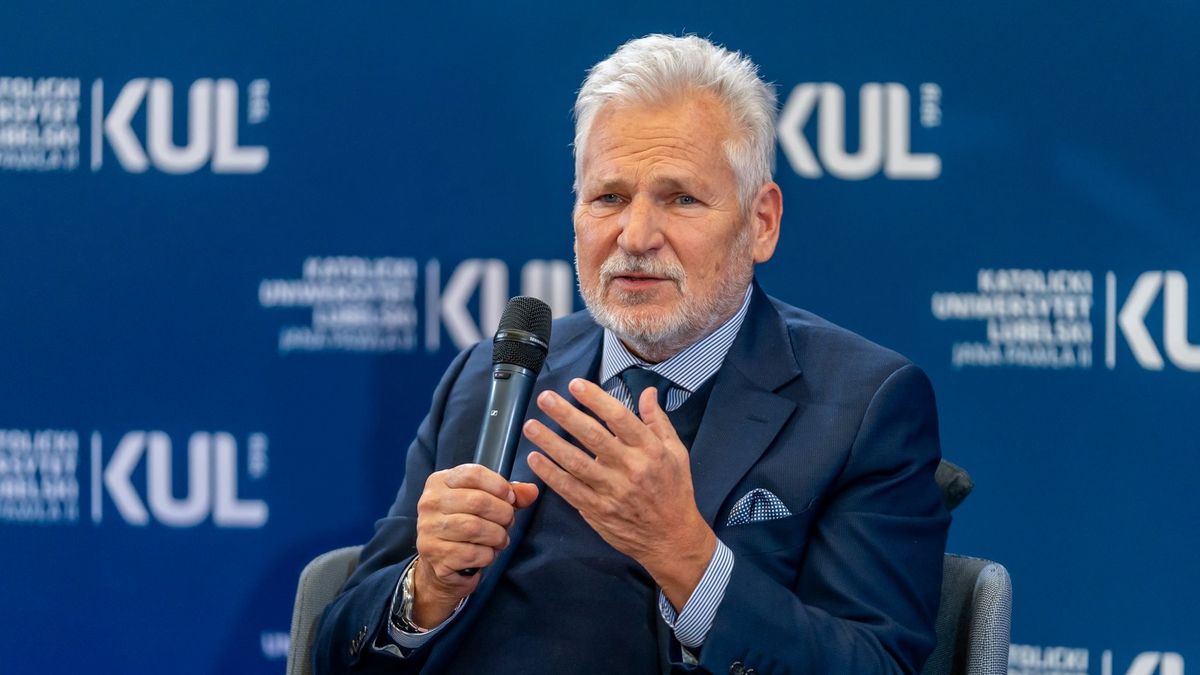 Aleksander Kwaśniewski