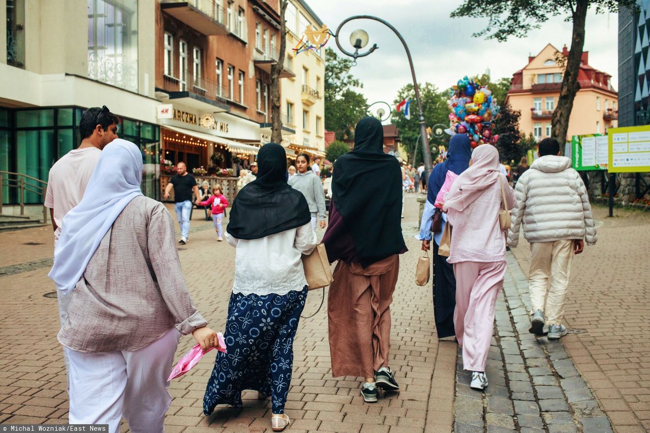 Nowe zasady na Krupówkach. Arabowie zmienili swoje przyzwyczajenia