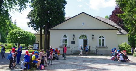 "To jakaś religijna krucjata". Rodzice oburzeni planem wycieczek szkolnych