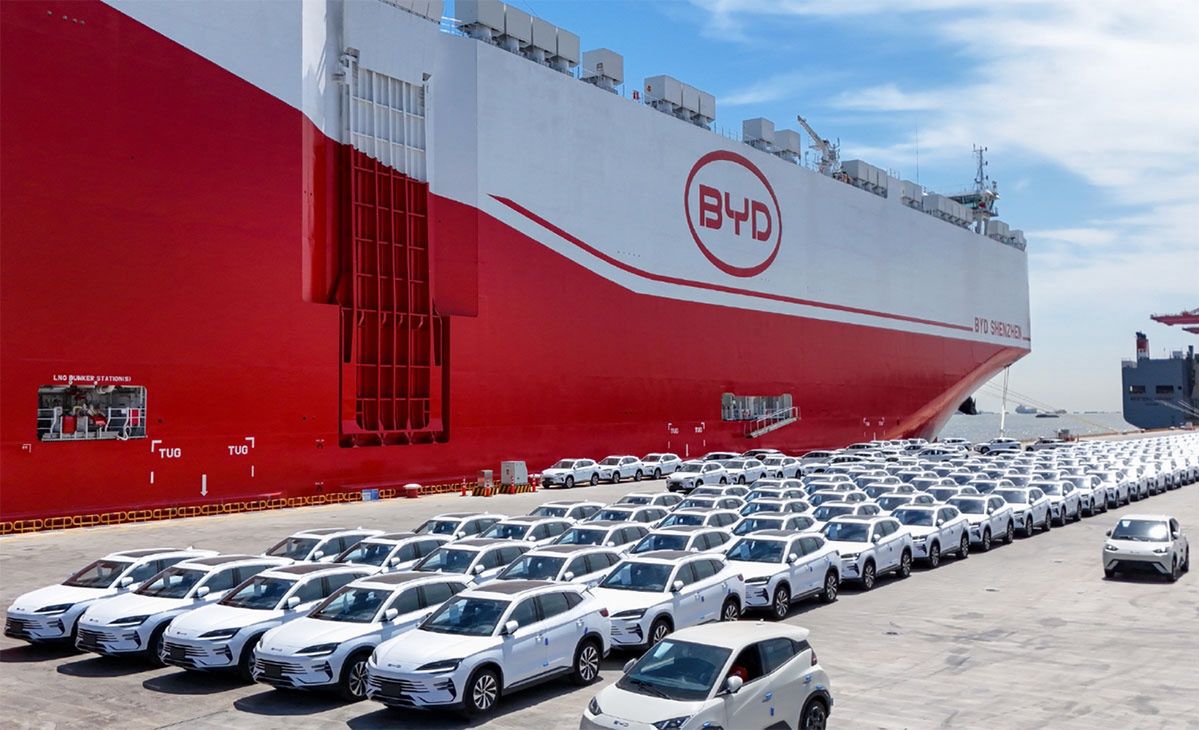 World’s largest car carrier begins maiden voyage with 7,000 EVs