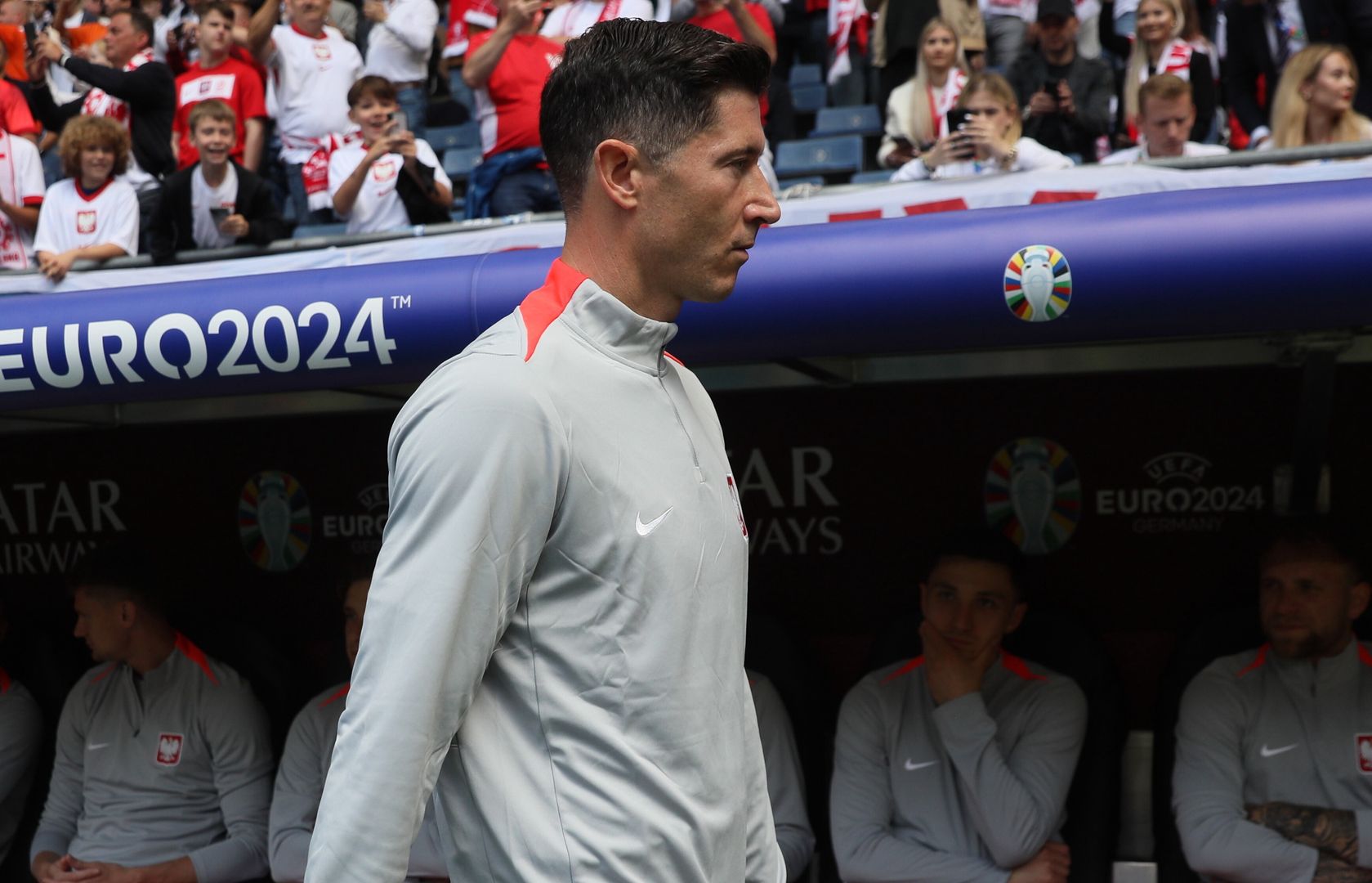 Robert Lewandowski na ławce rezerwowych 