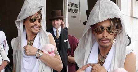 Steven Tyler z "ukochanym misiem"! (ZDJĘCIA)