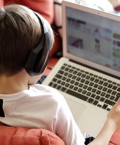 Jego syn dostał laptopa od rządu. Nie mógł uwierzyć w to, co zobaczył