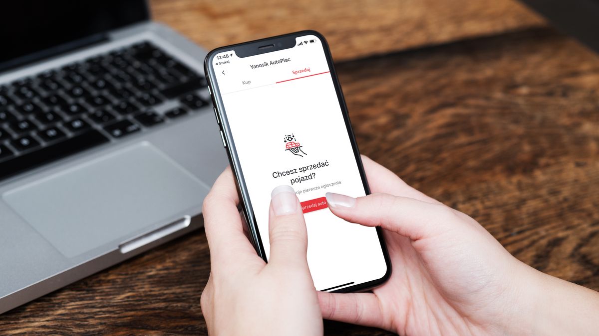 Yanosik wprowadza serwis aukcyjny Autoplac, fot. Yanosik