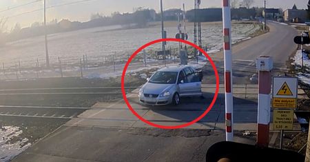 O włos od tragedii na przejeździe kolejowym w Starej Wsi. Jest nagranie