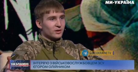 Żołnierz szokuje w telewizji. "Sami sobie kupujemy"