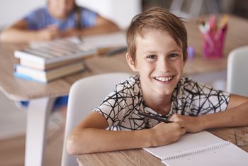 Rodzice dostaną 500 zł na ucznia. Sami zdecydują, jak je wydać