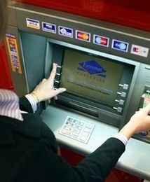 Kolejna awaria bankomatów Euronetu. Operator wyjaśnia