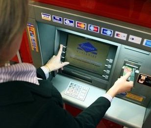Kolejna awaria bankomatów Euronetu. Operator wyjaśnia