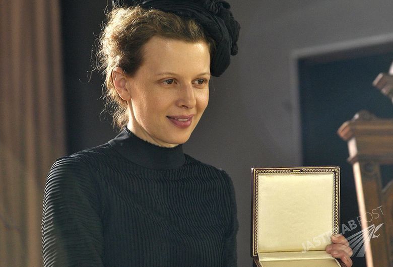 Karolina Gruszka jako Maria Curie Skłodowska na planie nowego filmu [ZDJĘCIA]