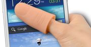 Za duży ekran w smartfonie? Sztuczny kciuk od Thanko rozwiąże ten problem
