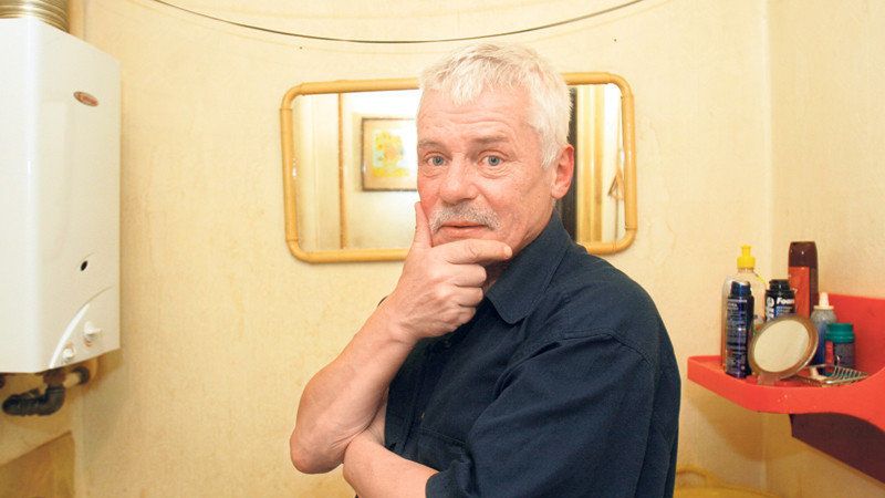 Jak fachowcy sprawdzili szczelność pieca, skoro tu nie dochodzi gaz? - pyta Mirosław Adamczyk