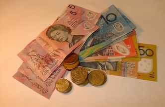 Te waluty zyskały najwięcej w stosunku do dolara